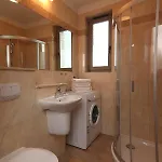- Zdrojowa *