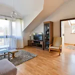 - Zdrojowa *