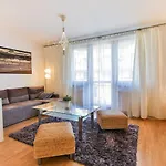 - Zdrojowa Apartment *