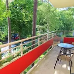 - Zdrojowa Apartment