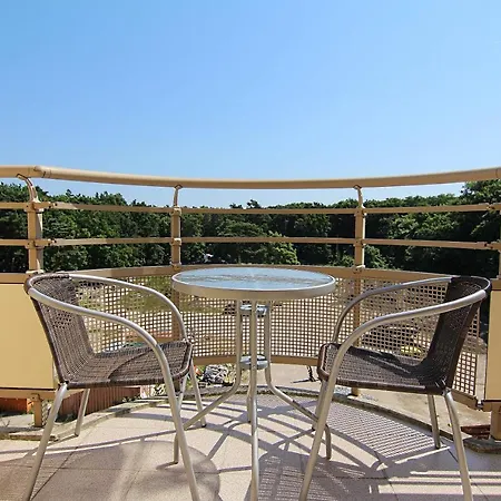 - Zdrojowa Apartamento *