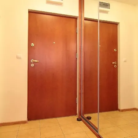 - Zdrojowa Apartamento *