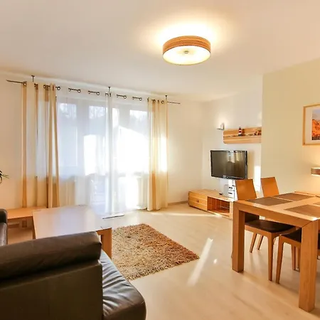 - Zdrojowa Apartmán