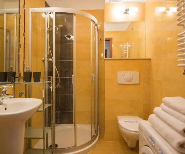 - Zdrojowa سفينويتشي