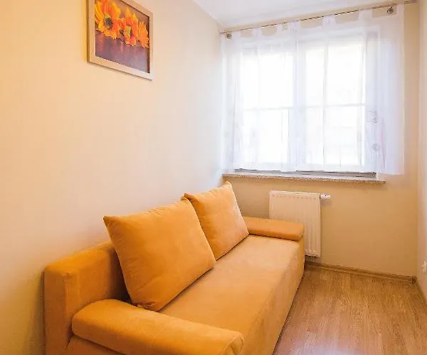 - Zdrojowa * سفينويتشي