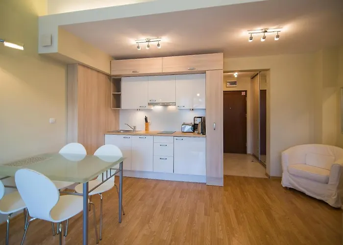 - Zdrojowa * سفينويتشي