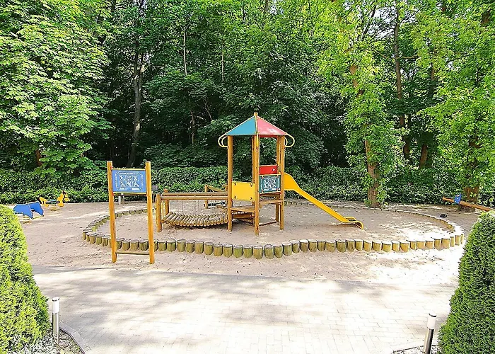 - Zdrojowa * سفينويتشي